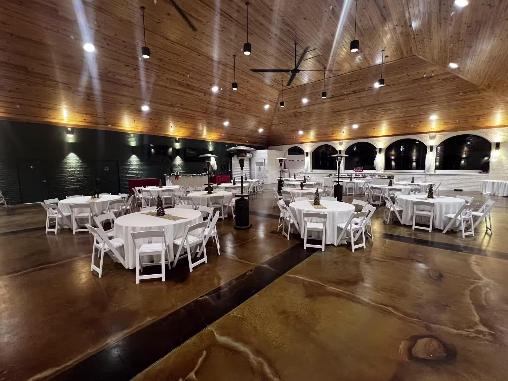 The River Golf Club Dining Room