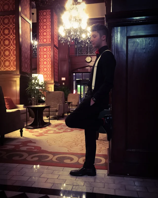 Heading out to Arizona for a month and a half for my next Pharmacy rotation! 😁 Kyle and I thought we’d stay the night in Oklahoma City last night at the Skirvin Hilton Hotel 🔲♥️🔲 We also attended a Murder Mystery dinner last night! 😁🍷 Legend has it, the hotel is haunted by the ghost of a girl named Effie who jumped off the 10th floor with her baby as she was forbidden to leave her room. You can guess what floor I stayed on 😈 (Hint: it was the 10th floor) #skirvinhilton #dinnerdetective #murdermystery #blackandred #wecrashedtwoweddings #therewasababyscreamingonthe10thfloorforhours #Effiesghostbaby #OklahomaCity #HappyHalloween