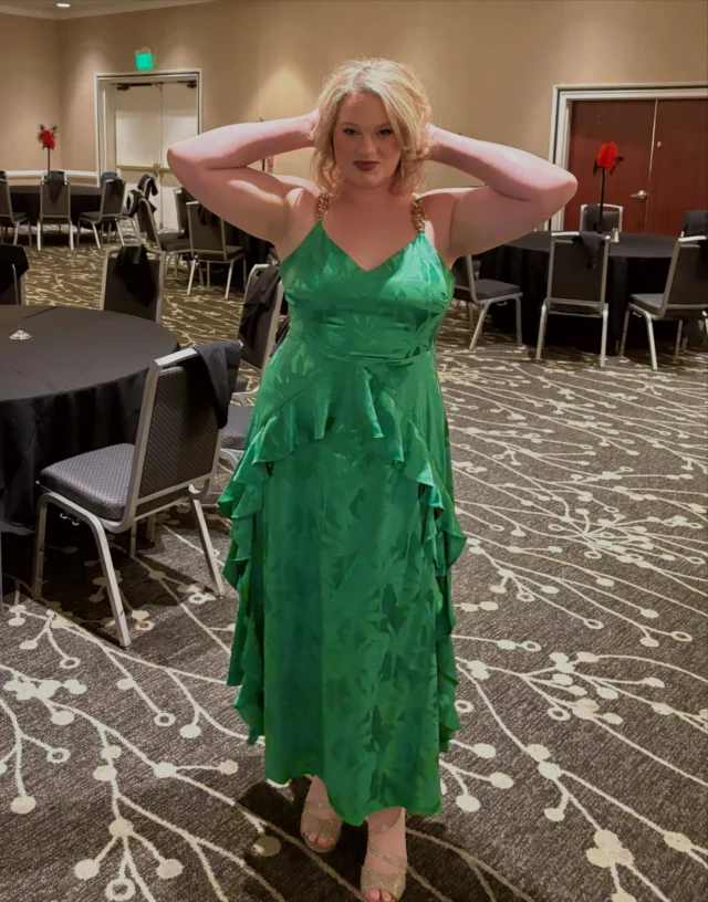 to quote one of my fav musicals: “one more farewell show” 💚✨🥂